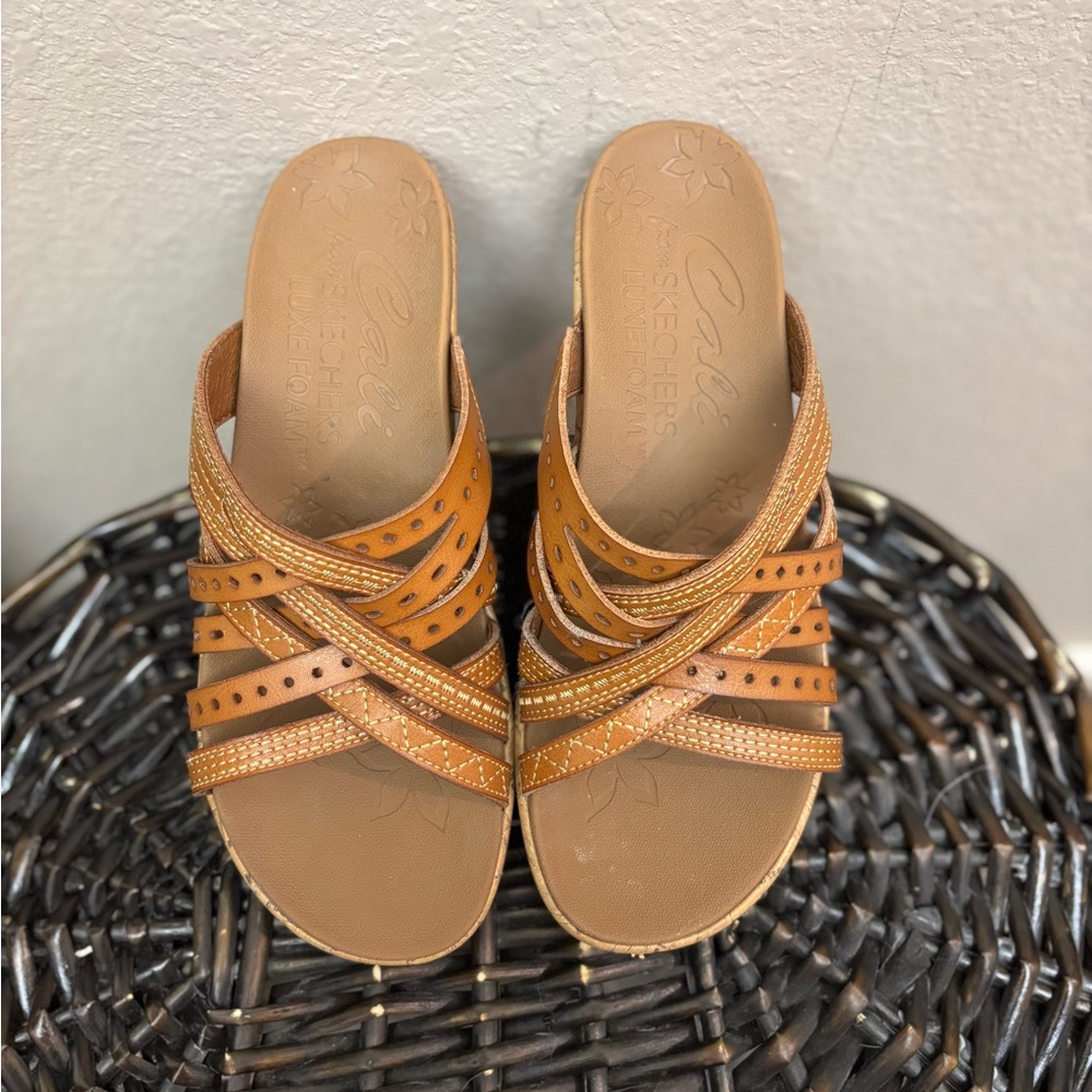 Skechers wedges, size 8